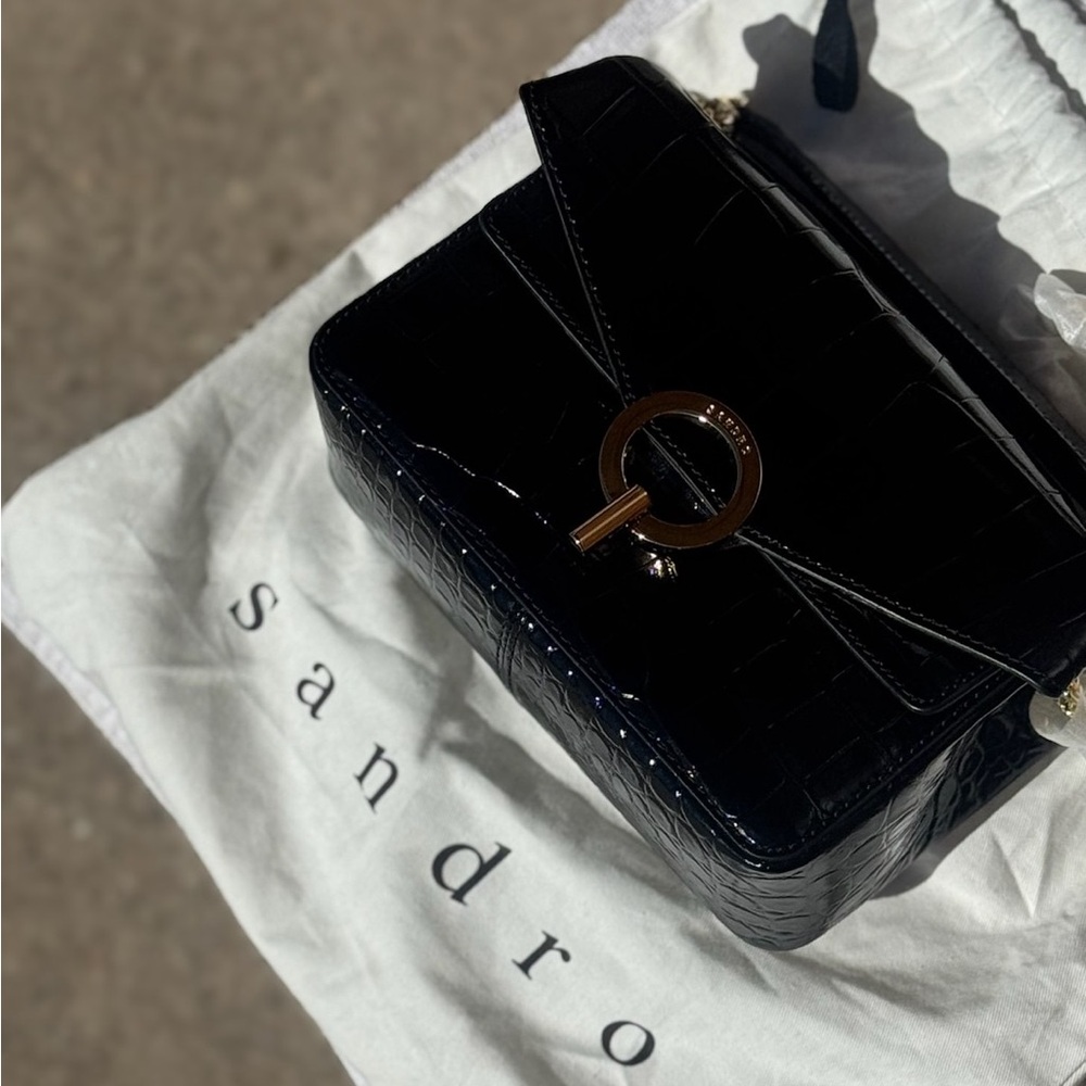 Sandro Black Croc-Embossed Patent Leather Crossbody Bag with Gold Ring Clasp - Picture 2 of 16